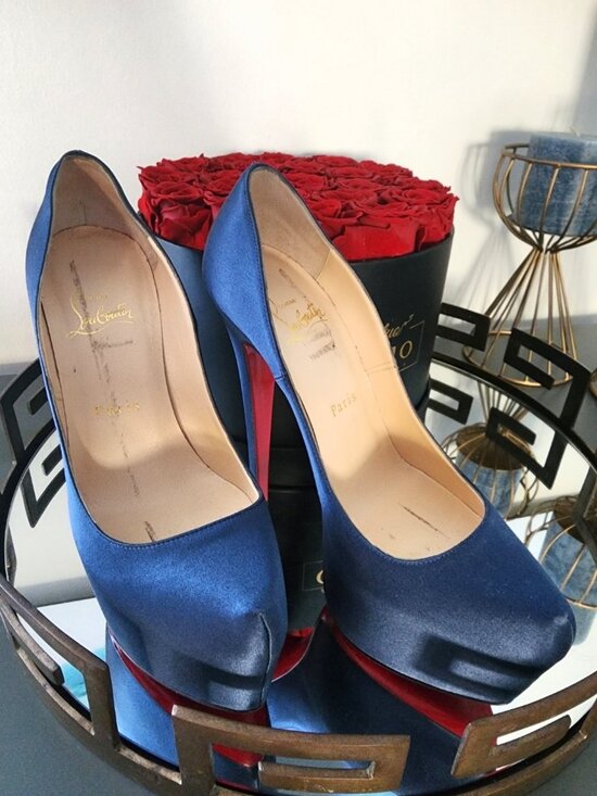 Christian Louboutin Shoes - Christian Louboutin Daffodile heels